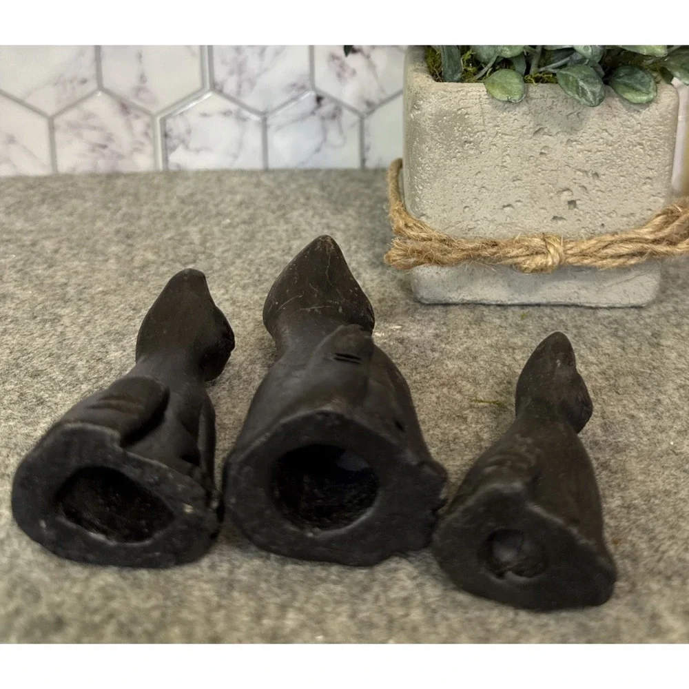 Vtg Black Clay Long Neck Tall Cat Lot Of 3 Shelf Sitter Figurines 4 To 2.25 In